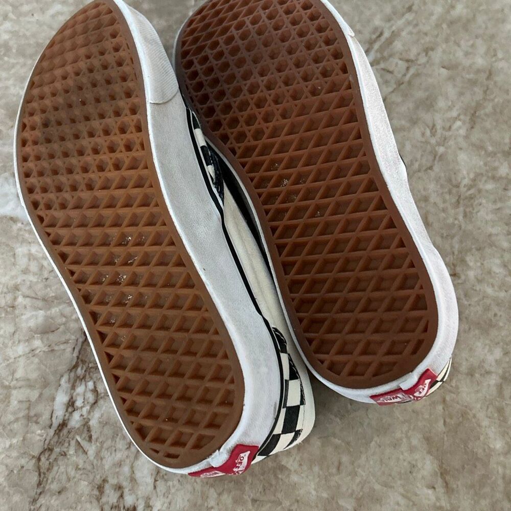 VANS Checkerboard Sneakers - Picture 6 of 6